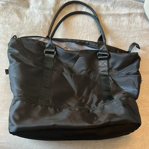 Black travel / work / gym tote bag - Picture 4 of 9